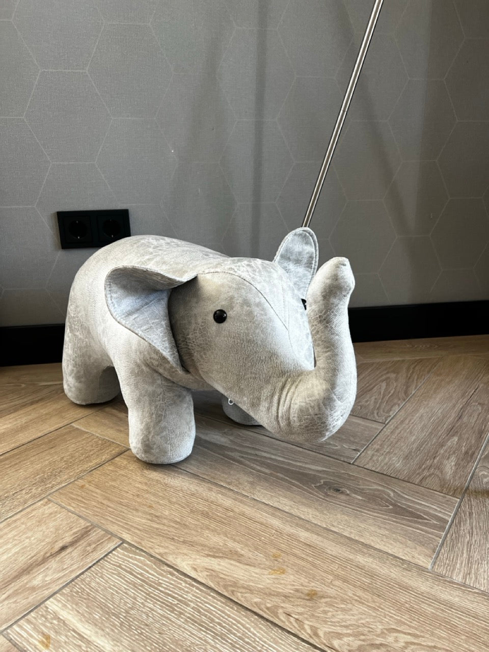Krukje olifant grijs - 62x27x30cm