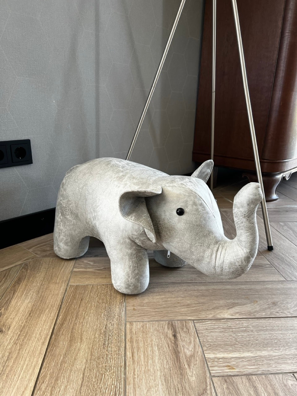 Krukje olifant grijs - 62x27x30cm