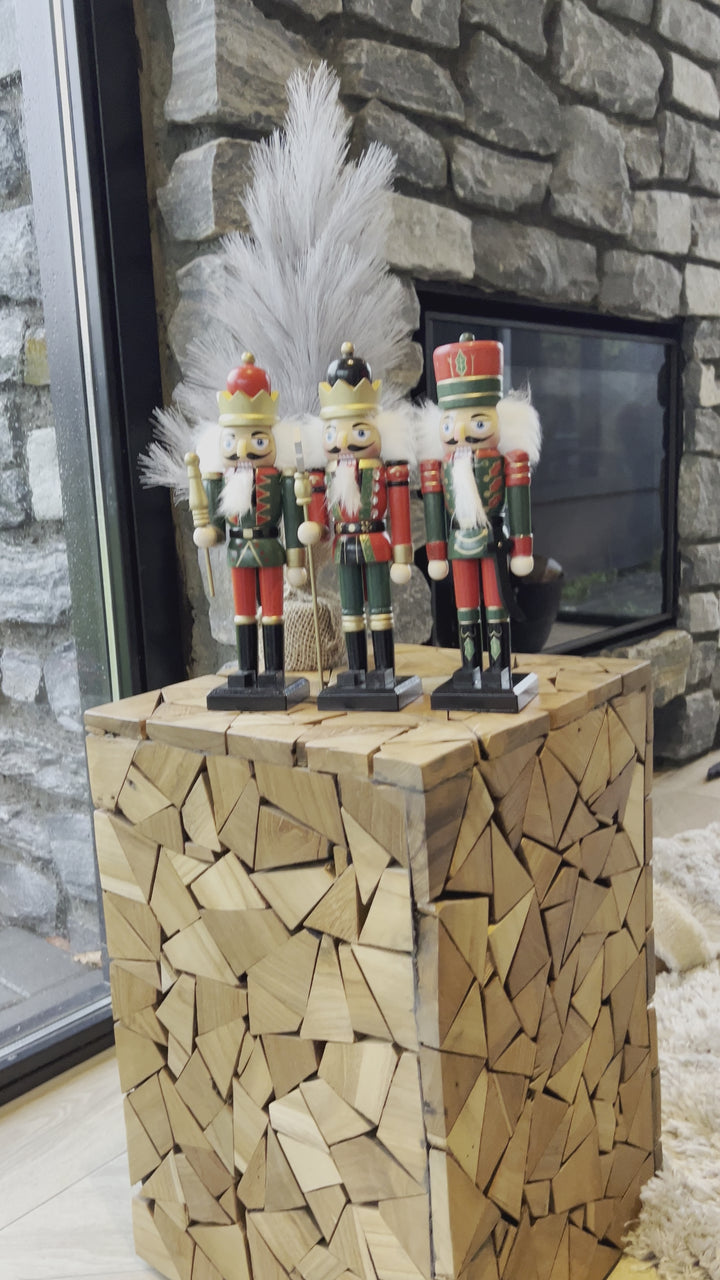 Grote notenkrakers set van 3 stuks - 24 cm hoog - Klassieke kleuren