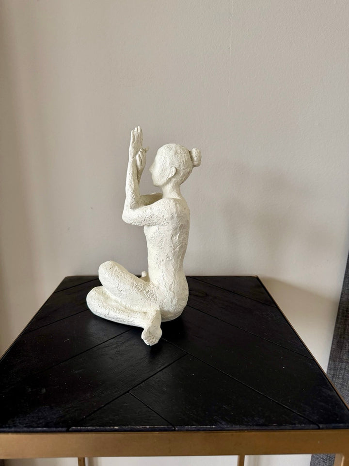 Ornament Woman Yoga - 24x15x18cm - crème