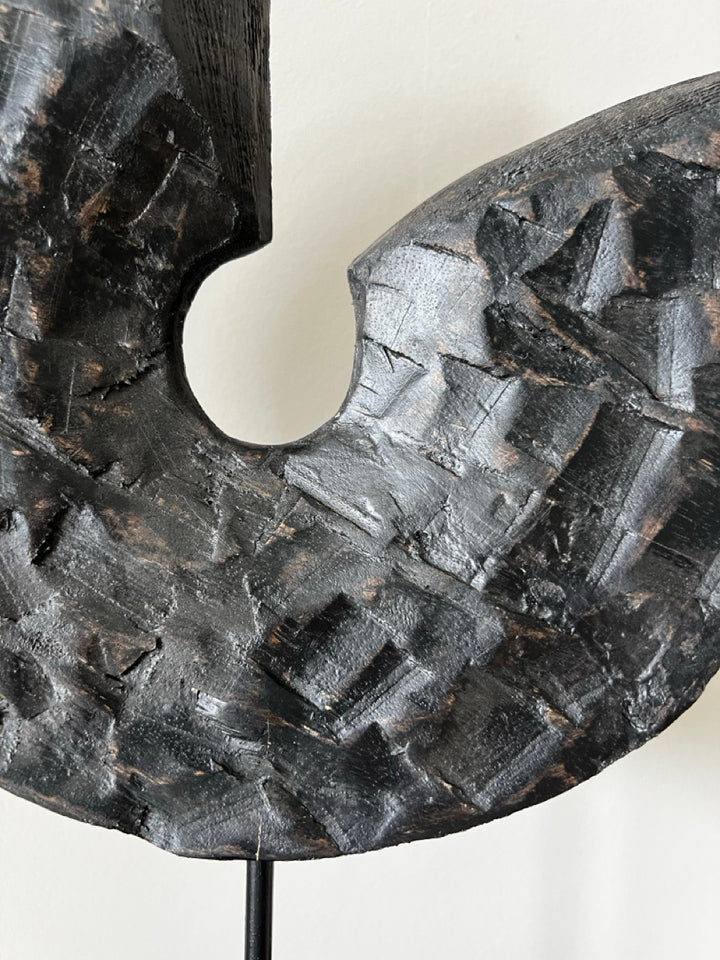 Ornament ODION hout - 30,5x8,5x47,5cm - Zwart