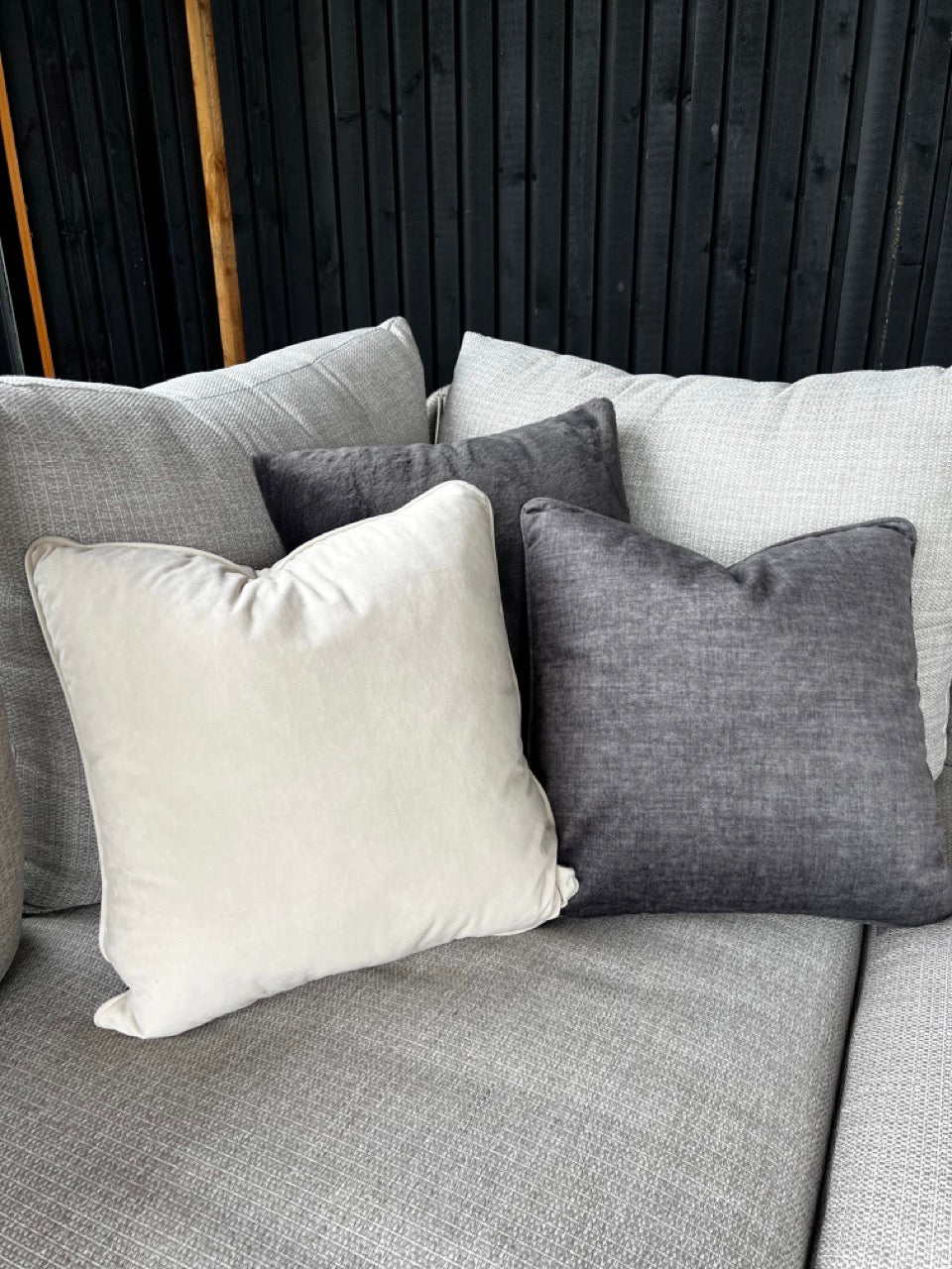 Decorative cushion - Pisa Gray 45x45 cm - Gray